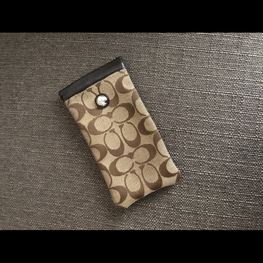 Coach sunnies case